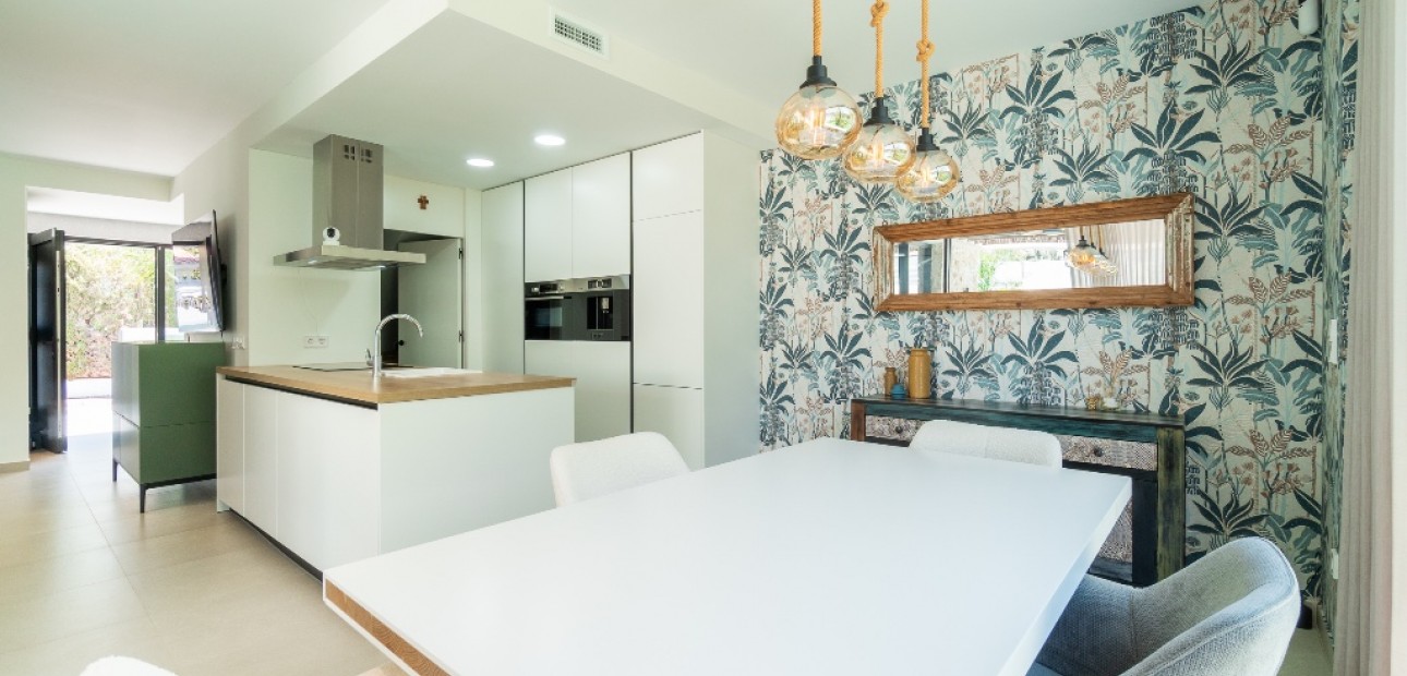 Venta - Villa -
Los Balcones