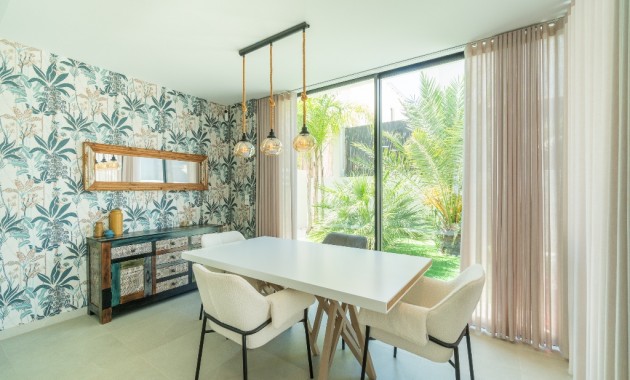 Venta - Villa -
Los Balcones