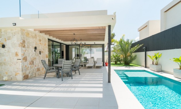 Venta - Villa -
Los Balcones