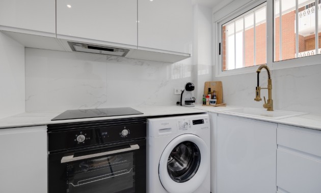 Herverkoop - Appartement / flat -
Punta Prima