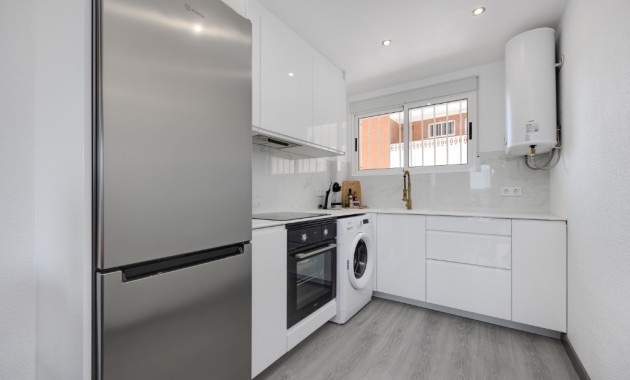 Herverkoop - Appartement / flat -
Punta Prima