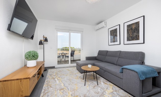 Herverkoop - Appartement / flat -
Punta Prima