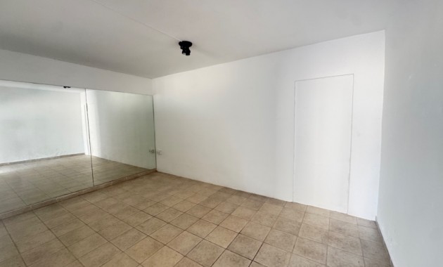 Sale - Villa -
San Miguel - San Miguel De Salinas