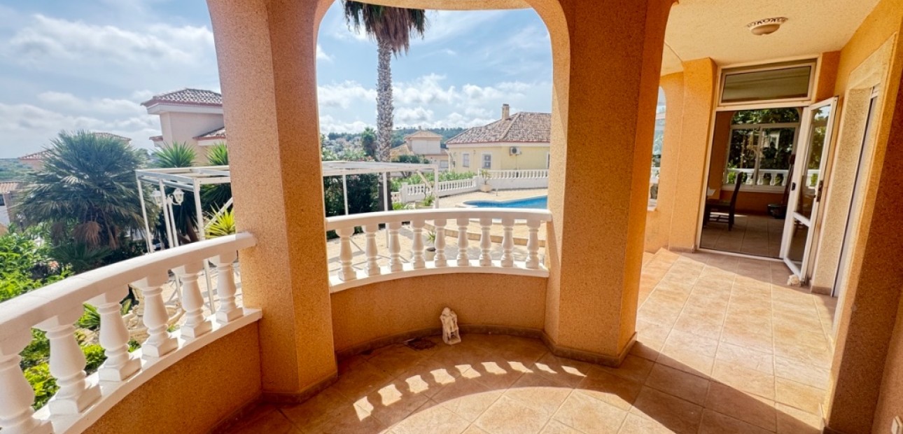 Sale - Villa -
San Miguel - San Miguel De Salinas