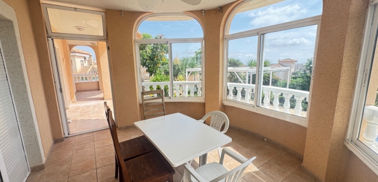 Sale - Villa -
San Miguel - San Miguel De Salinas