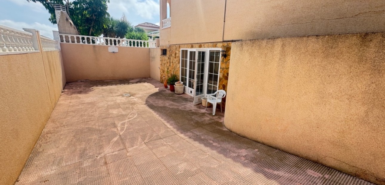 Sale - Villa -
San Miguel - San Miguel De Salinas