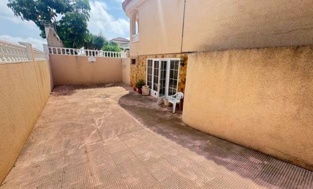 Sale - Villa -
San Miguel - San Miguel De Salinas