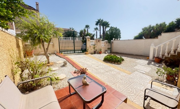 Venta - Villa -
Orihuela Costa - Villamartín