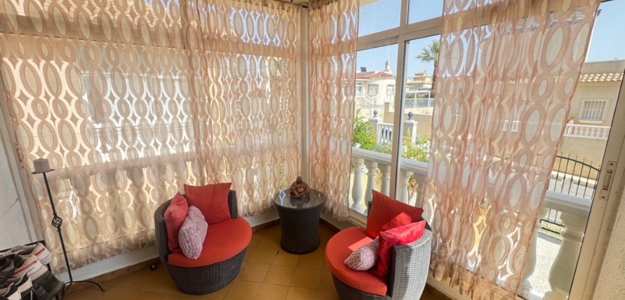 Venta - Villa -
Orihuela Costa - Villamartín