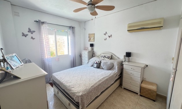 Venta - Villa -
Orihuela Costa - Villamartín