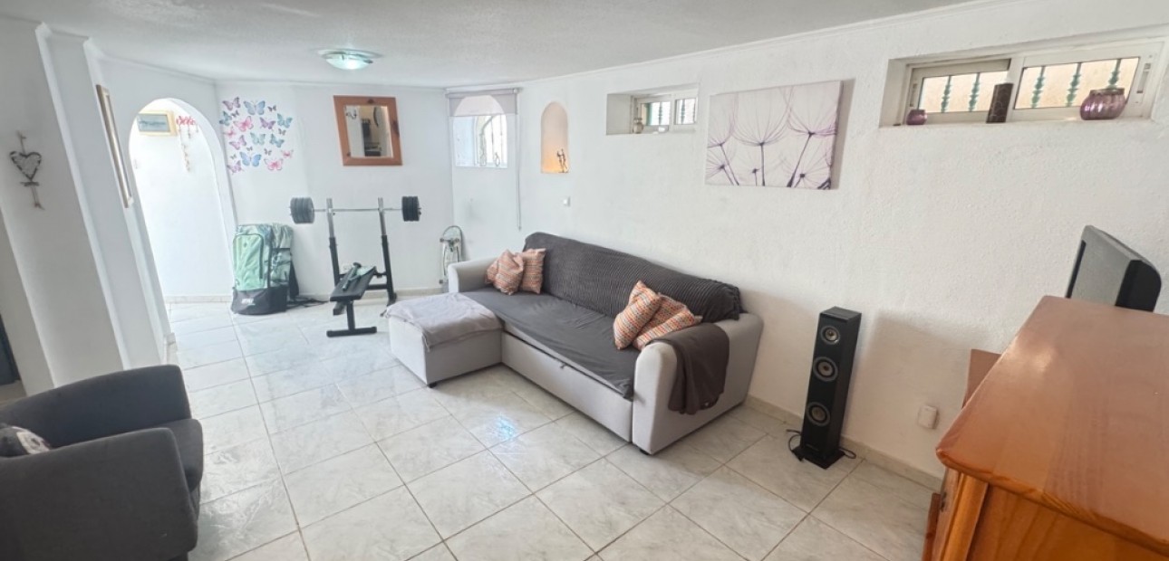 Venta - Villa -
Orihuela Costa - Villamartín