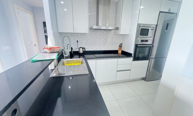 Herverkoop - Appartement / flat -
Punta Prima