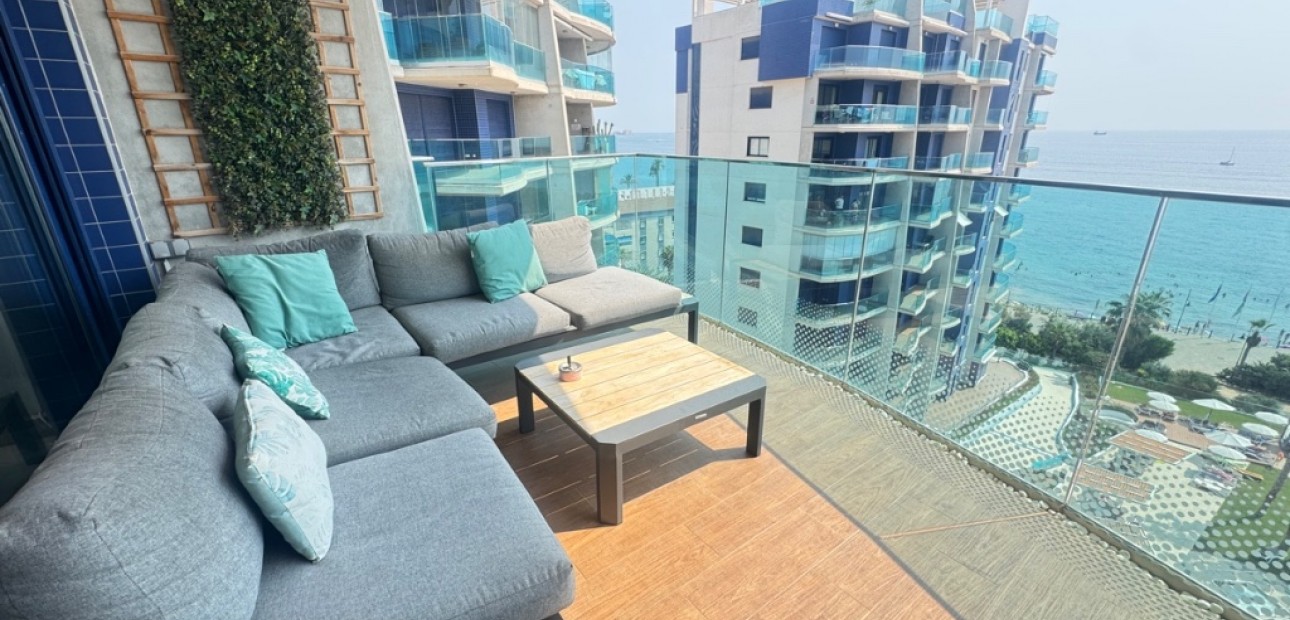 Herverkoop - Appartement / flat -
Punta Prima