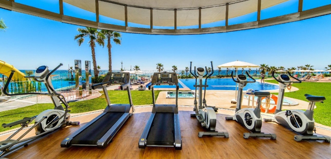 Herverkoop - Appartement / flat -
Punta Prima