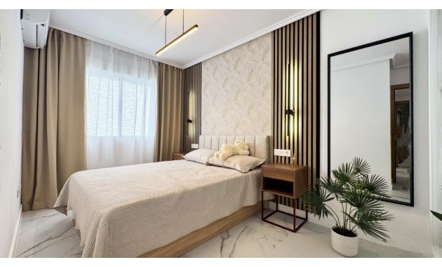 Herverkoop - Appartement / flat -
Torrevieja