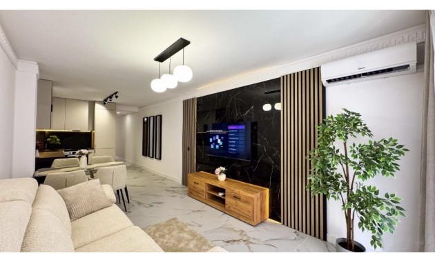 Herverkoop - Appartement / flat -
Torrevieja