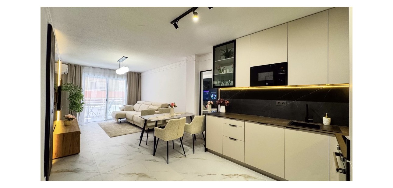 Herverkoop - Appartement / flat -
Torrevieja