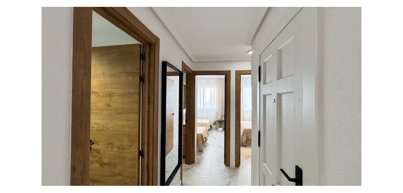 Herverkoop - Appartement / flat -
Torrevieja