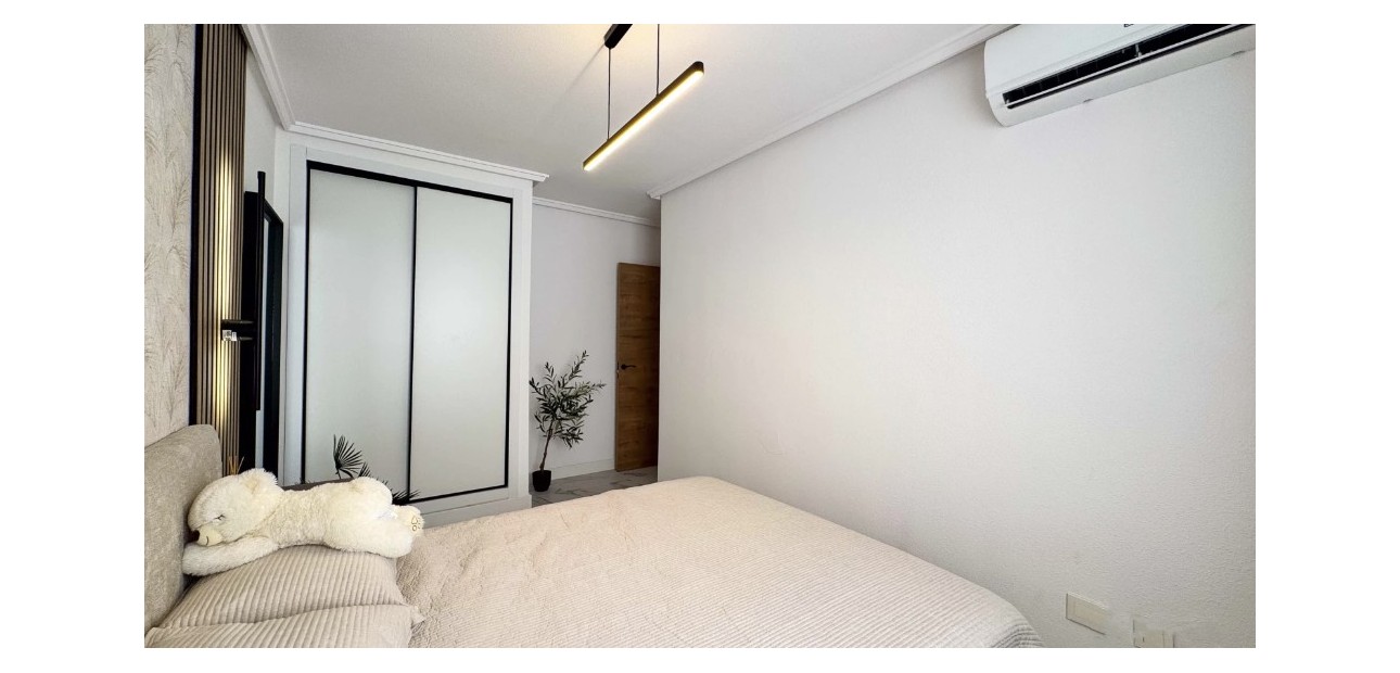 Herverkoop - Appartement / flat -
Torrevieja