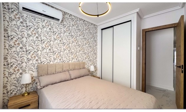 Herverkoop - Appartement / flat -
Torrevieja