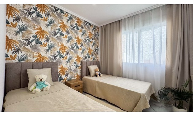 Herverkoop - Appartement / flat -
Torrevieja