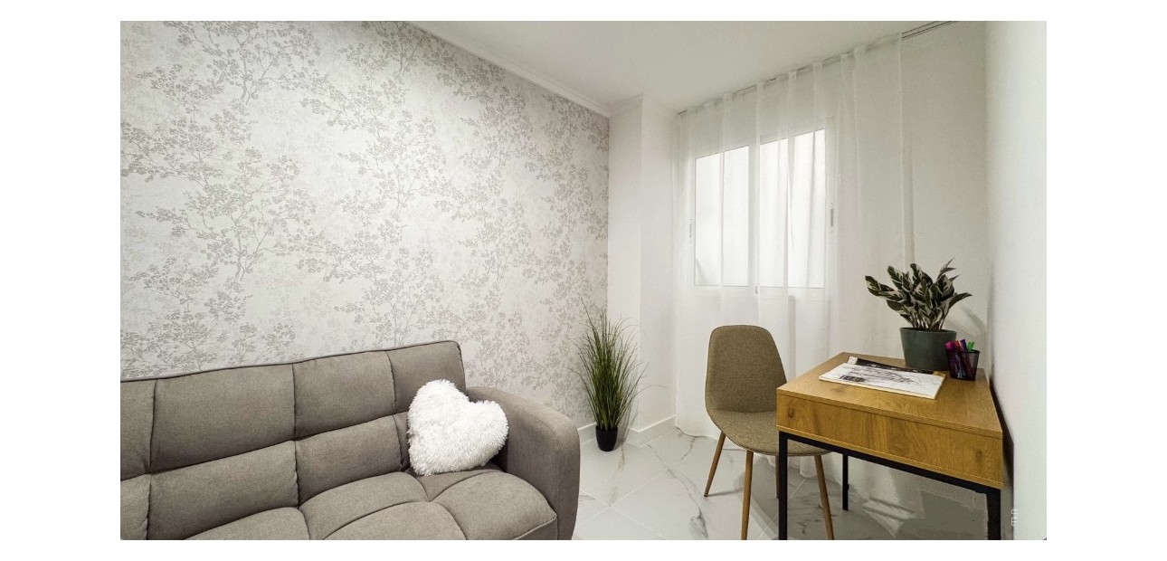 Herverkoop - Appartement / flat -
Torrevieja