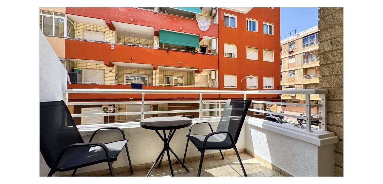 Herverkoop - Appartement / flat -
Torrevieja