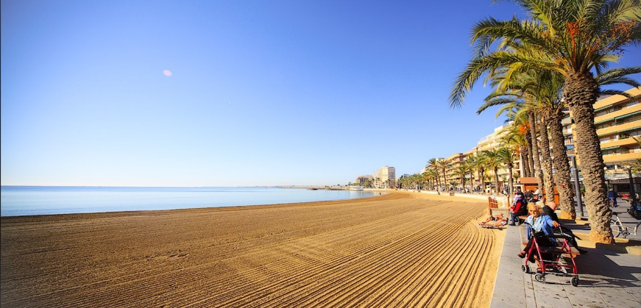 Herverkoop - Appartement / flat -
Torrevieja