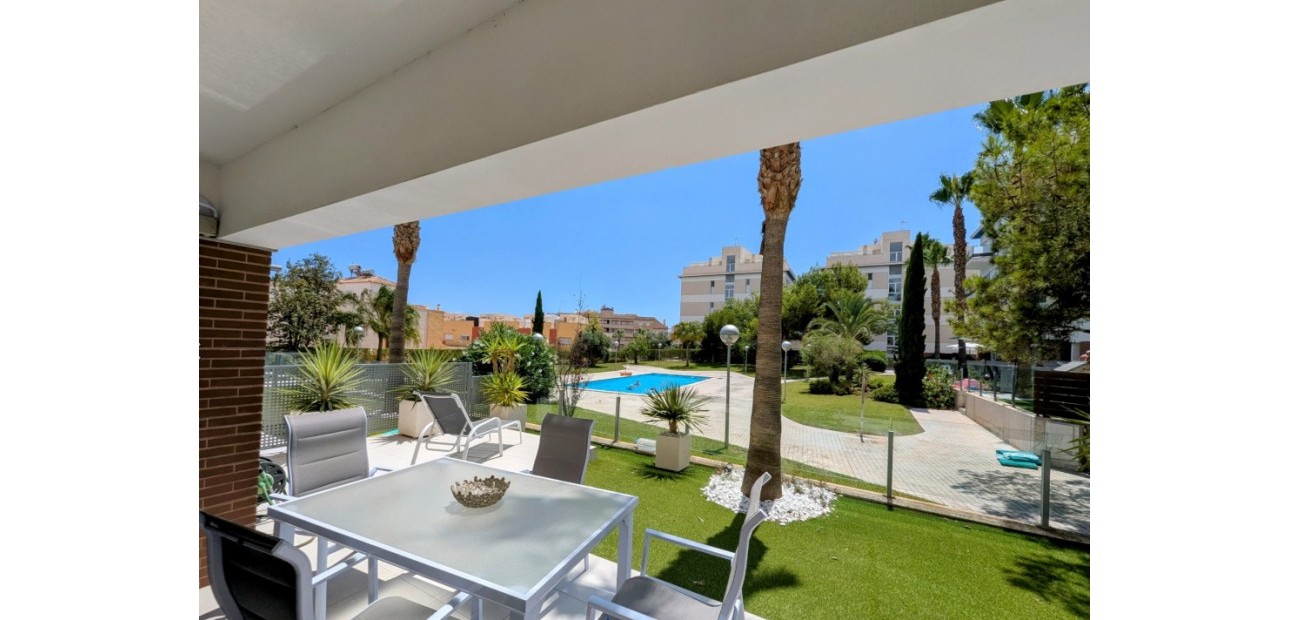 Herverkoop - Appartement / flat -
Orihuela Costa - Villamartín