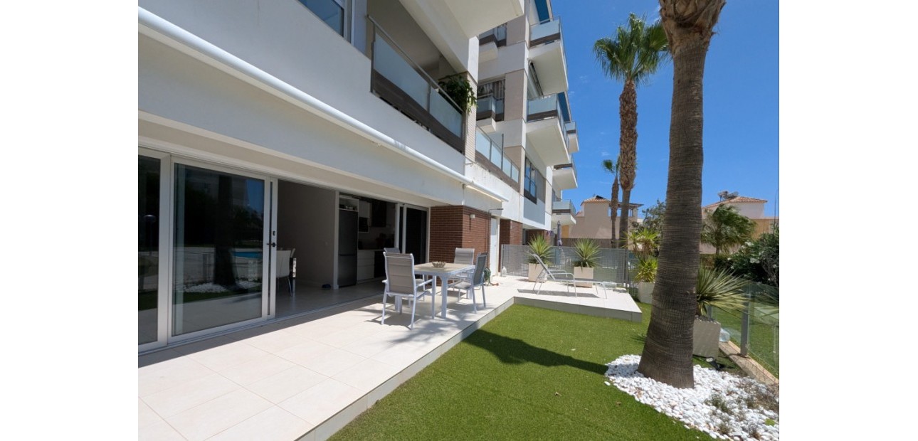 Herverkoop - Appartement / flat -
Orihuela Costa - Villamartín