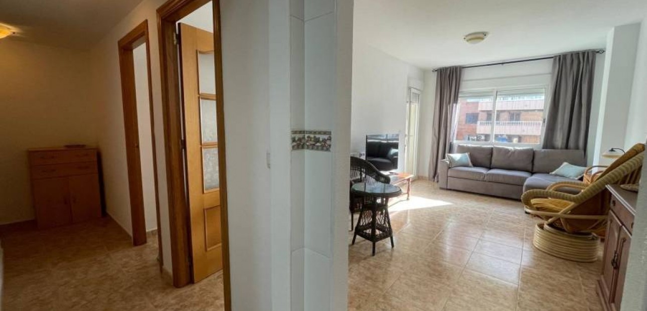 Herverkoop - Appartement / flat -
Torrevieja