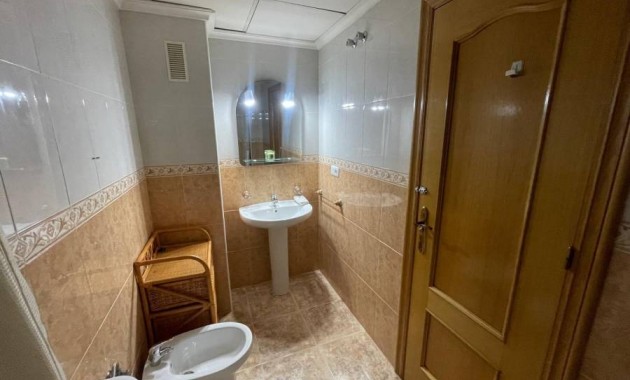 Herverkoop - Appartement / flat -
Torrevieja