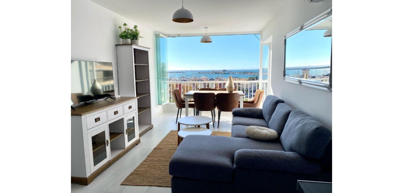 Herverkoop - Appartement / flat -
Torrevieja