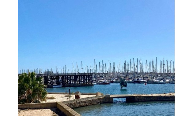 Herverkoop - Appartement / flat -
Torrevieja