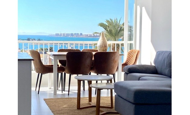 Herverkoop - Appartement / flat -
Torrevieja