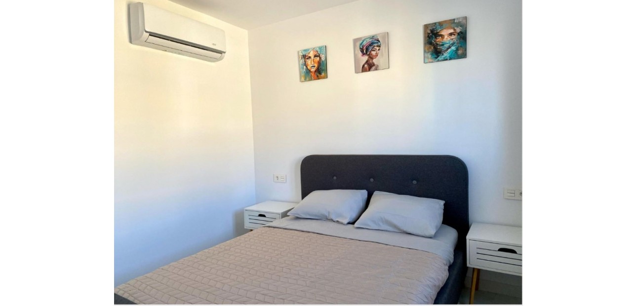 Herverkoop - Appartement / flat -
Torrevieja