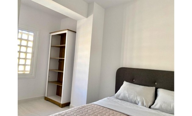 Herverkoop - Appartement / flat -
Torrevieja