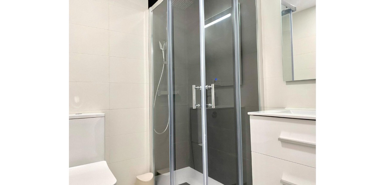 Herverkoop - Appartement / flat -
Torrevieja