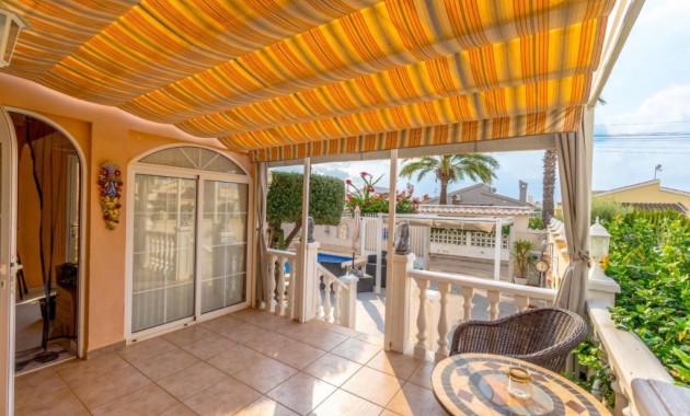 Venta - Villa -
Orihuela Costa - Playa Flamenca