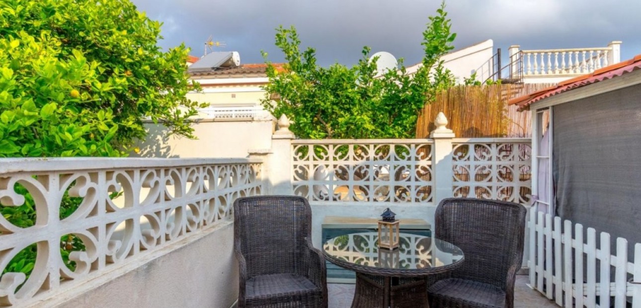 Venta - Villa -
Orihuela Costa - Playa Flamenca