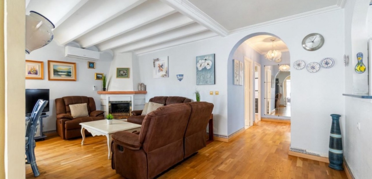 Venta - Villa -
Orihuela Costa - Playa Flamenca