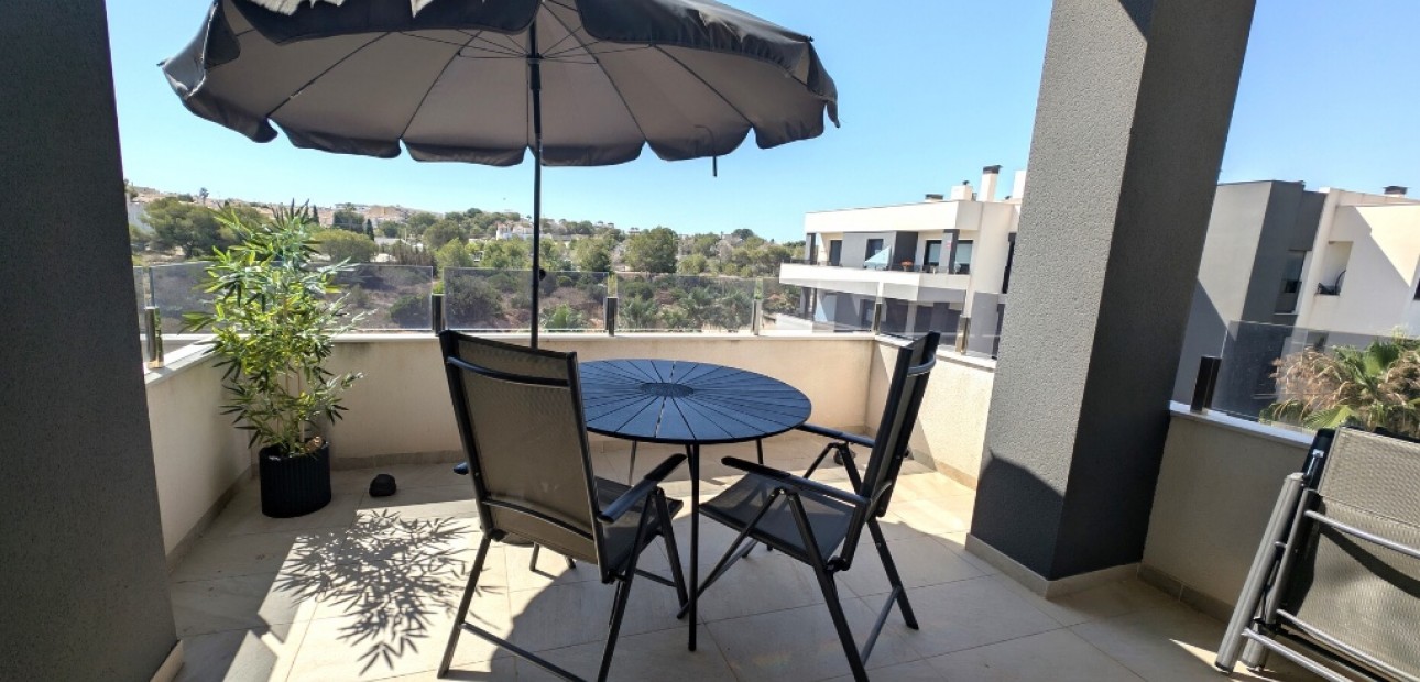 Sale - Apartment / flat -
Los Altos