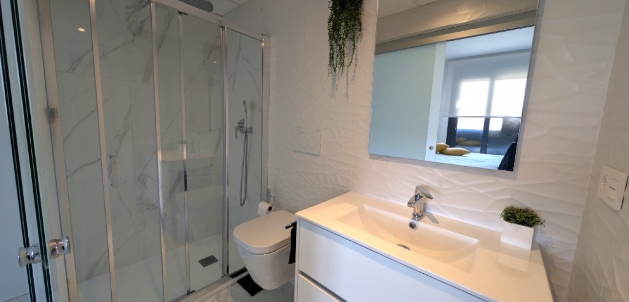 Sale - Apartment / flat -
Los Altos