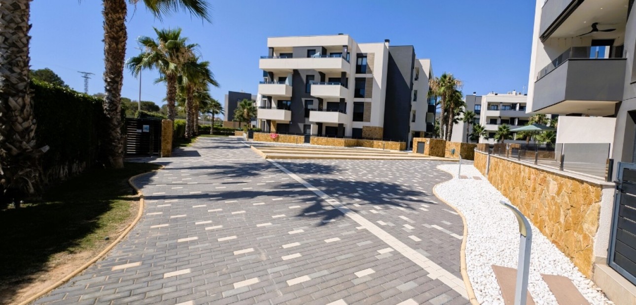 Sale - Apartment / flat -
Los Altos