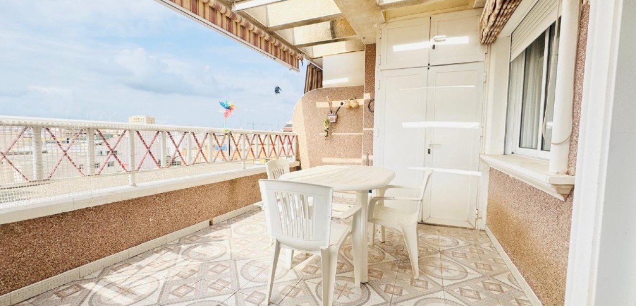 Herverkoop - Appartement / flat -
Torrevieja