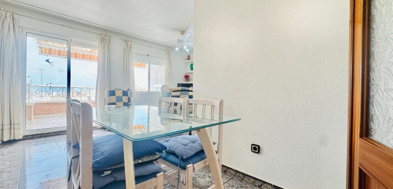 Herverkoop - Appartement / flat -
Torrevieja