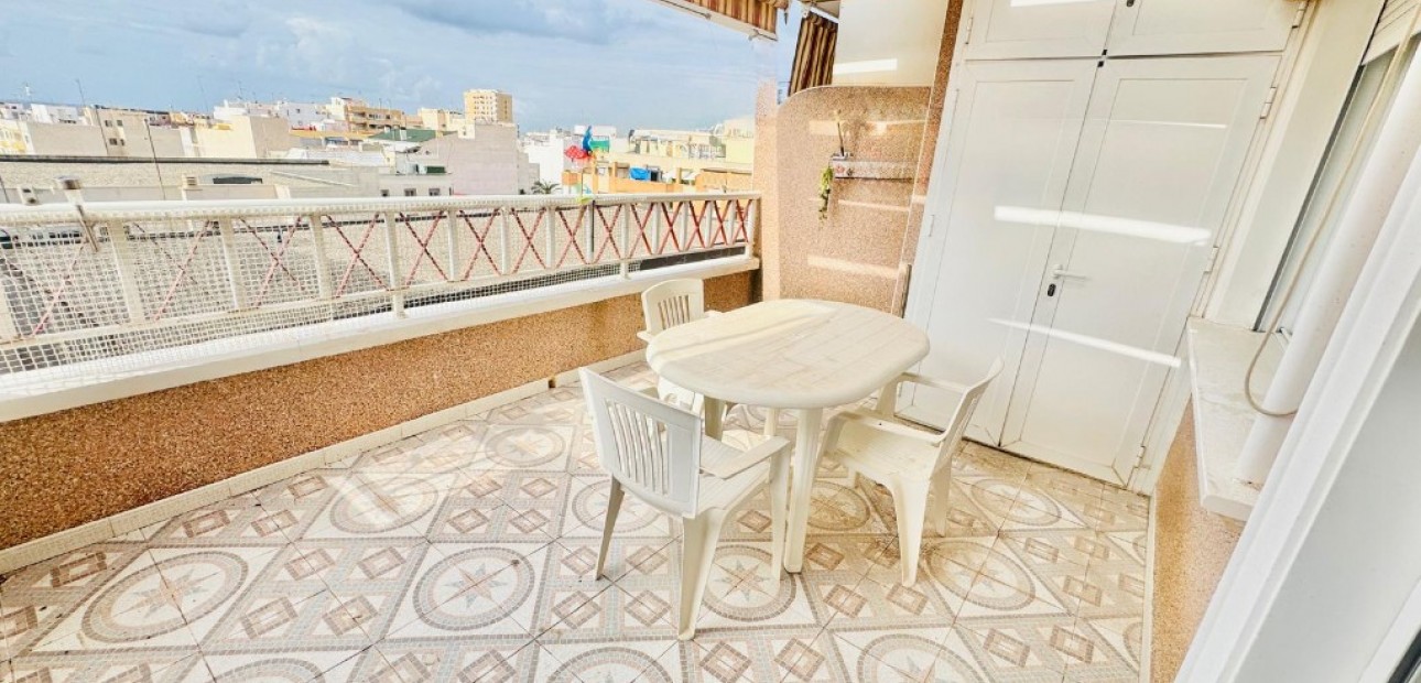 Herverkoop - Appartement / flat -
Torrevieja