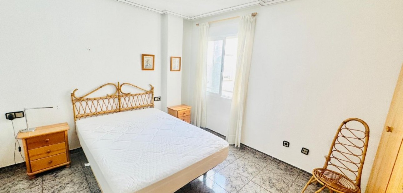 Herverkoop - Appartement / flat -
Torrevieja