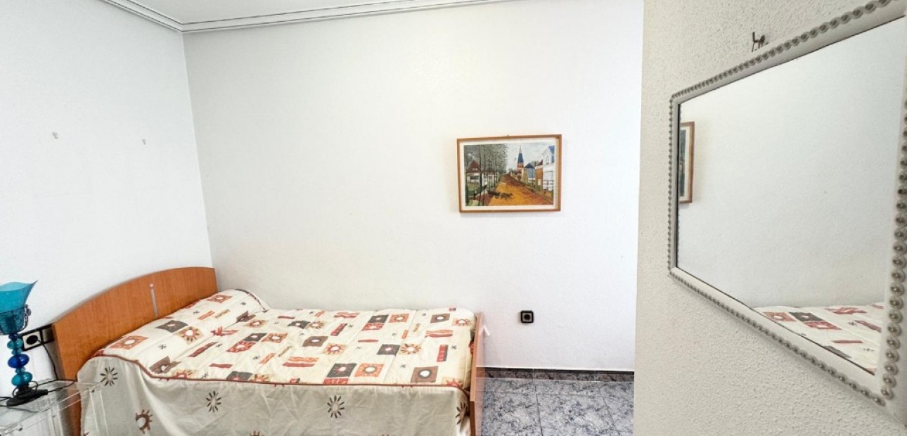 Herverkoop - Appartement / flat -
Torrevieja