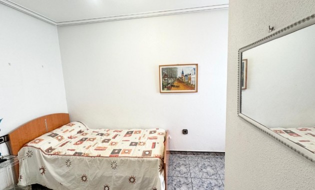Herverkoop - Appartement / flat -
Torrevieja